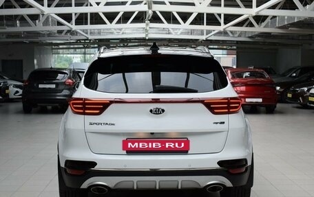KIA Sportage IV рестайлинг, 2021 год, 2 390 000 рублей, 6 фотография