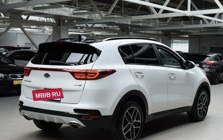 KIA Sportage IV рестайлинг, 2021 год, 2 390 000 рублей, 7 фотография
