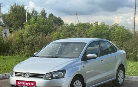 Volkswagen Polo VI (EU Market), 2012 год, 730 000 рублей, 1 фотография