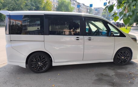 Honda Stepwgn IV, 2019 год, 2 500 000 рублей, 7 фотография