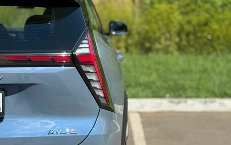 Geely Atlas, 2023 год, 2 438 000 рублей, 17 фотография