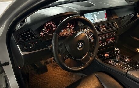 BMW 5 серия, 2012 год, 1 650 000 рублей, 7 фотография