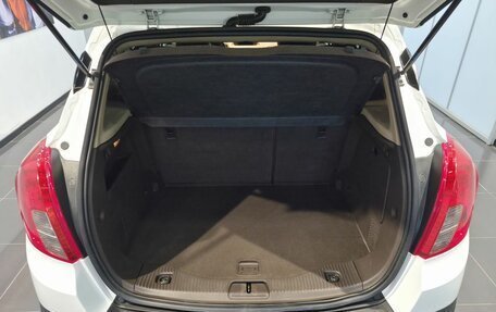 Opel Mokka I, 2012 год, 996 000 рублей, 28 фотография
