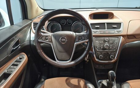 Opel Mokka I, 2012 год, 996 000 рублей, 36 фотография