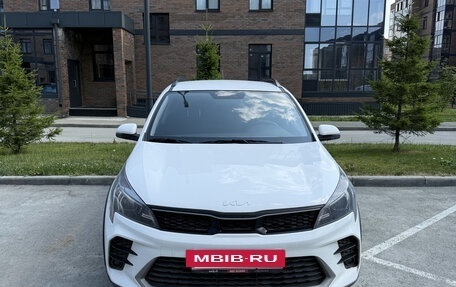 KIA Rio IV, 2022 год, 1 890 000 рублей, 2 фотография
