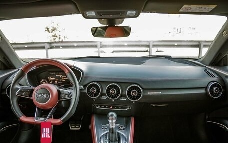 Audi TT, 2015 год, 3 198 000 рублей, 14 фотография