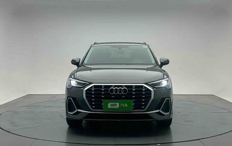 Audi Q3, 2022 год, 2 100 000 рублей, 2 фотография