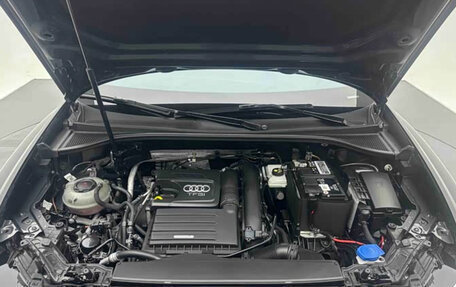 Audi Q3, 2022 год, 2 100 000 рублей, 17 фотография