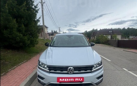 Volkswagen Tiguan II, 2019 год, 3 100 000 рублей, 5 фотография