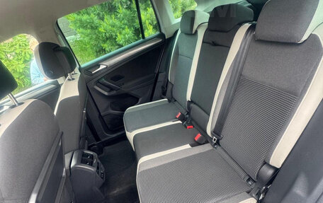 Volkswagen Tiguan II, 2019 год, 3 100 000 рублей, 12 фотография