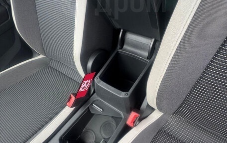 Volkswagen Tiguan II, 2019 год, 3 100 000 рублей, 17 фотография