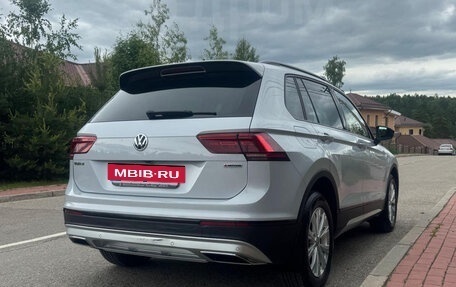 Volkswagen Tiguan II, 2019 год, 3 100 000 рублей, 7 фотография