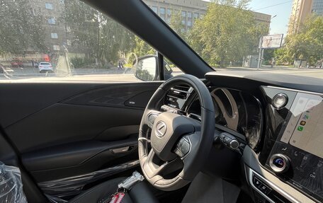 Lexus RX IV рестайлинг, 2026 год, 10 390 000 рублей, 17 фотография