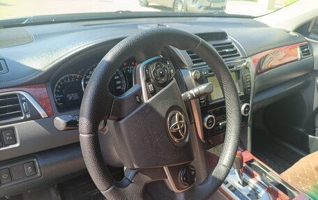 Toyota Camry, 2014 год, 1 700 000 рублей, 7 фотография
