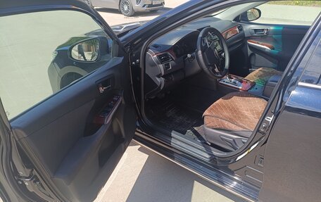 Toyota Camry, 2014 год, 1 700 000 рублей, 6 фотография
