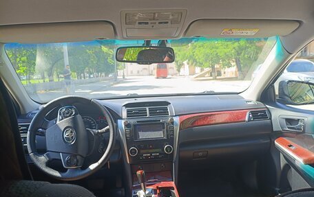 Toyota Camry, 2014 год, 1 700 000 рублей, 8 фотография