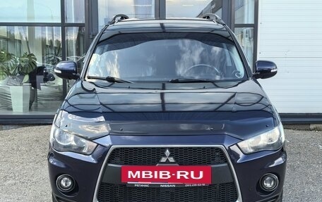 Mitsubishi Outlander III рестайлинг 3, 2011 год, 1 200 000 рублей, 4 фотография