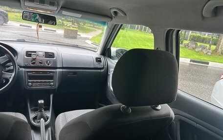 Skoda Fabia II, 2013 год, 350 000 рублей, 7 фотография