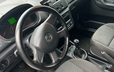 Skoda Fabia II, 2013 год, 350 000 рублей, 9 фотография