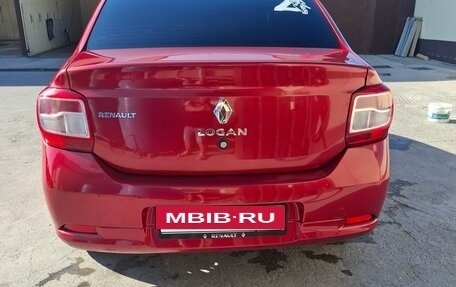 Renault Logan II, 2015 год, 650 000 рублей, 3 фотография