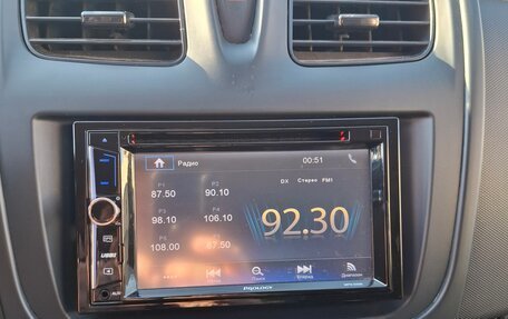 Renault Logan II, 2015 год, 650 000 рублей, 15 фотография