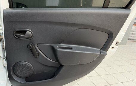 Renault Sandero II рестайлинг, 2019 год, 930 000 рублей, 16 фотография