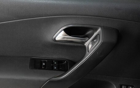Volkswagen Polo VI (EU Market), 2016 год, 770 000 рублей, 15 фотография