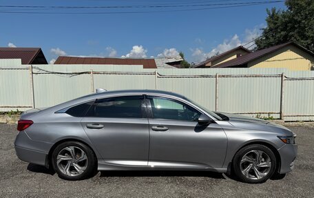 Honda Accord IX рестайлинг, 2018 год, 1 978 000 рублей, 5 фотография