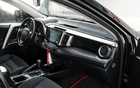 Toyota RAV4, 2019 год, 2 259 000 рублей, 15 фотография