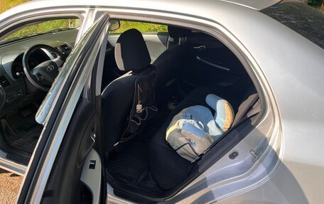 Toyota Corolla, 2011 год, 1 000 000 рублей, 6 фотография