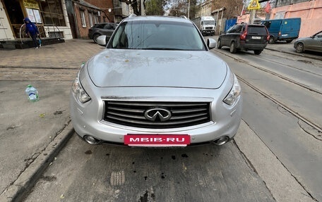 Infiniti FX II, 2012 год, 1 900 000 рублей, 3 фотография