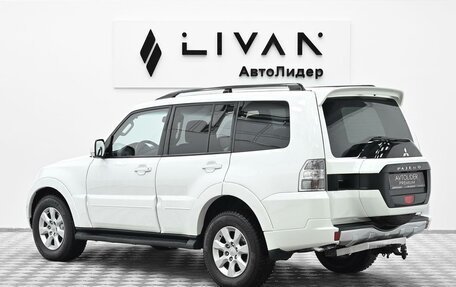 Mitsubishi Pajero IV, 2014 год, 2 175 000 рублей, 2 фотография