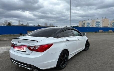 Hyundai Sonata VI, 2010 год, 940 000 рублей, 4 фотография