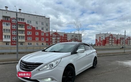 Hyundai Sonata VI, 2010 год, 940 000 рублей, 7 фотография