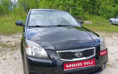 KIA Rio II, 2011 год, 750 000 рублей, 1 фотография