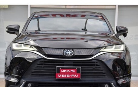 Toyota Harrier, 2022 год, 3 330 000 рублей, 3 фотография