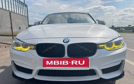 BMW 3 серия, 2017 год, 2 300 000 рублей, 2 фотография