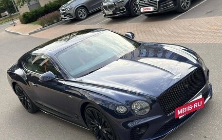 Bentley Continental GT III, 2022 год, 22 900 000 рублей, 11 фотография