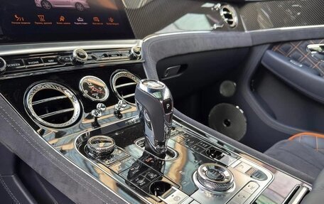 Bentley Continental GT III, 2022 год, 22 900 000 рублей, 25 фотография