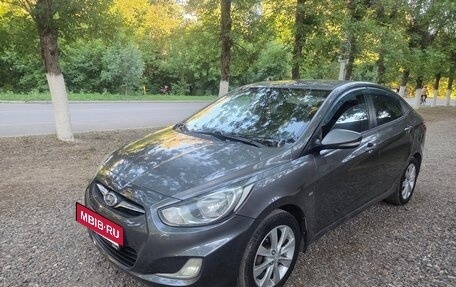Hyundai Solaris II рестайлинг, 2011 год, 650 000 рублей, 2 фотография