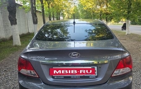 Hyundai Solaris II рестайлинг, 2011 год, 650 000 рублей, 5 фотография