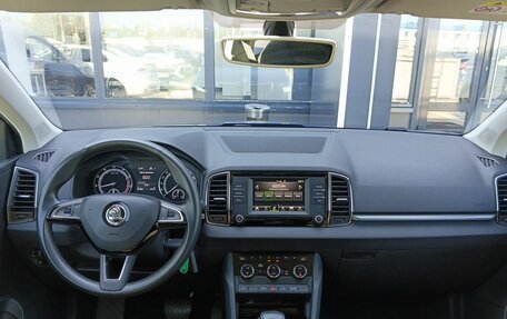 Skoda Karoq I, 2020 год, 2 239 000 рублей, 11 фотография
