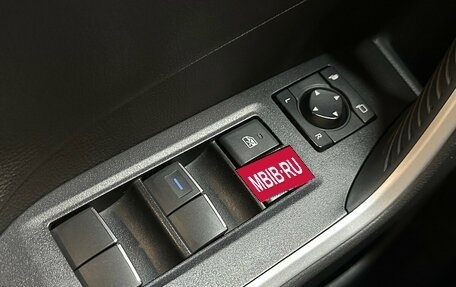 Toyota RAV4, 2020 год, 3 250 000 рублей, 13 фотография