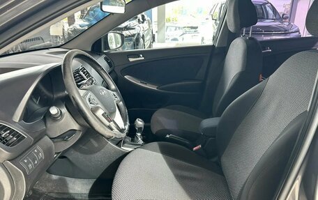 Hyundai Solaris II рестайлинг, 2016 год, 13 фотография