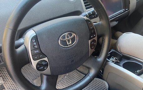 Toyota Prius, 2008 год, 800 000 рублей, 8 фотография