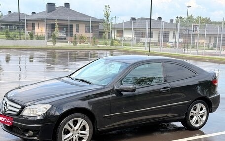 Mercedes-Benz CLC-Класс, 2009 год, 1 380 000 рублей, 1 фотография