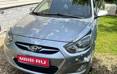 Hyundai Solaris II рестайлинг, 2011 год, 670 000 рублей, 1 фотография