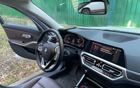 BMW 3 серия, 2021 год, 4 200 000 рублей, 10 фотография