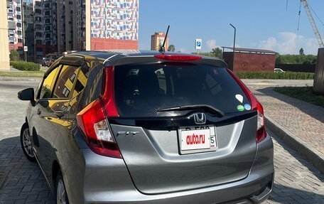 Honda Fit III, 2018 год, 1 300 000 рублей, 6 фотография