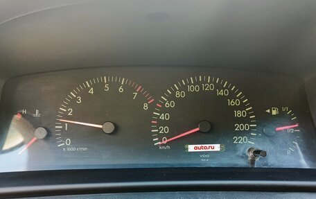 Toyota Corolla, 2003 год, 570 000 рублей, 22 фотография